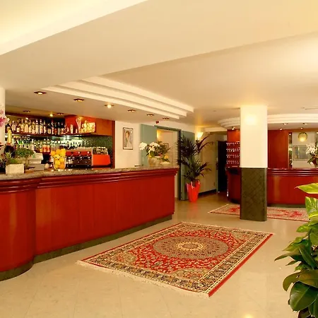 Lanzoni Hotell Cervia